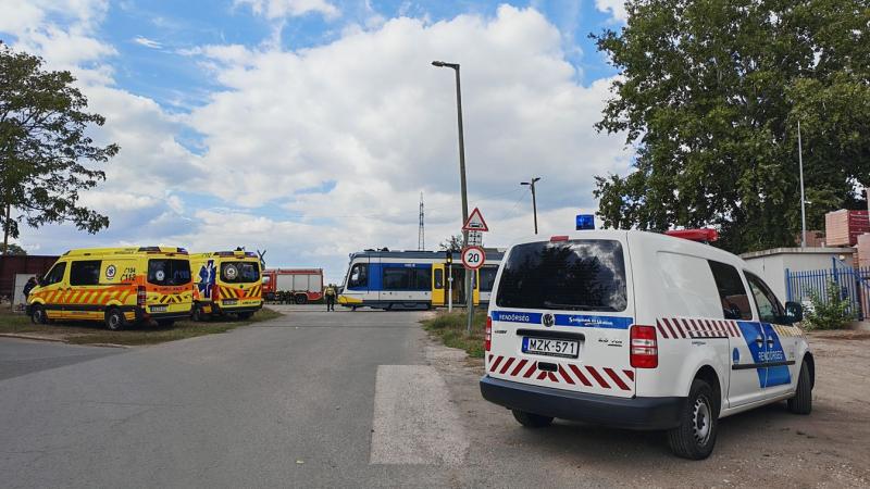 A héten már nem először történt baleset Szegeden, ahol egy személyautó és a tramtrain ütközött. Az eseményről készült galéria is megtekinthető.