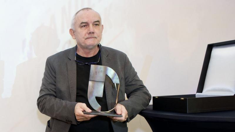 Kiemelkedő elismerésben részesült a törökszentmiklósi származású művész.