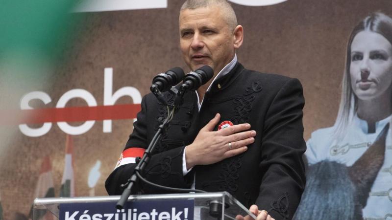 Ruszin-Szendi Romulusz határozottan cáfolja a sorkatonaság visszaállításával kapcsolatos korábbi nyilatkozatait.