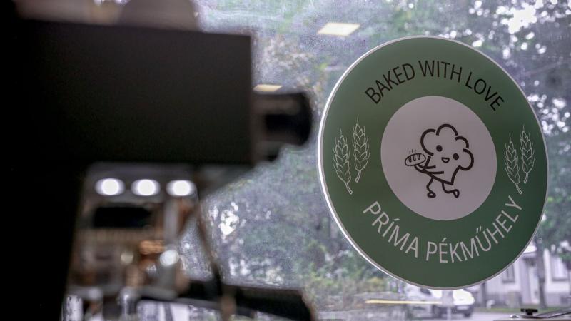 Fedezd fel a prémium minőségű, helyben készült, kézműves pékáruk varázslatos világát Nyíregyháza szívében! Itt az ízek igazi otthonra találnak, ahol minden falat egy új élményt kínál.