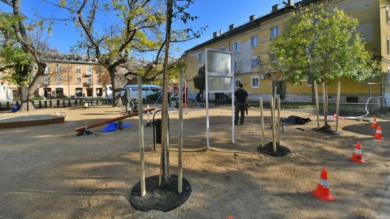 Felújításra kerül a fehérvári park és játszótér, hogy a családok és a gyerekek számára még kellemesebb és szórakoztatóbb környezetet biztosítson. Az új design és a modern játékeszközök révén a zöldterület nem csupán a pihenés helyszínévé válik, hanem egy