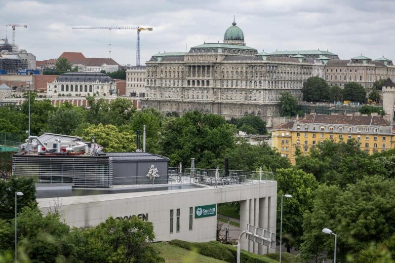 Az ATV és Mészáros Lőrinc budai étterme közösen indult egy közbeszerzési eljárás során.