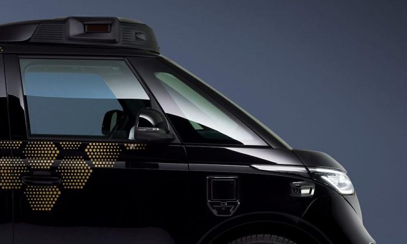 Itt van a Volkswagen legújabb innovációja: az első sofőr nélküli, teljesen önálló autó!